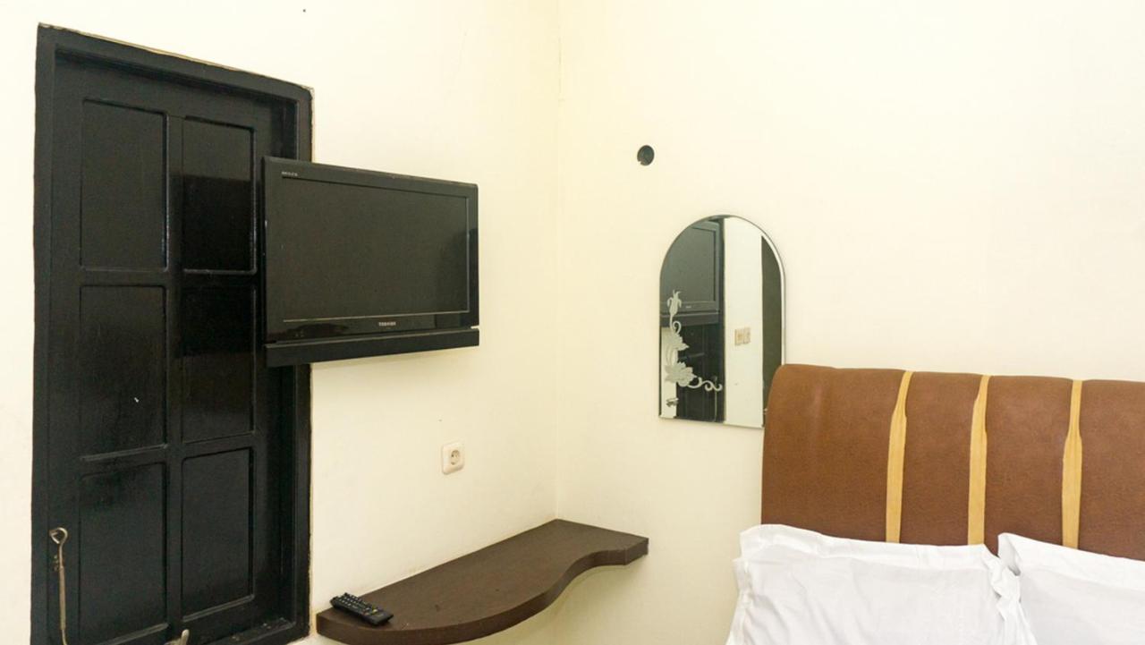 فندق Reddoorz Near Sentani Airport جايابورا المظهر الخارجي الصورة